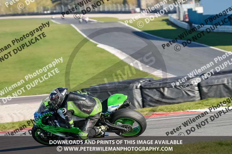 donington no limits trackday;donington park photographs;donington trackday photographs;no limits trackdays;peter wileman photography;trackday digital images;trackday photos